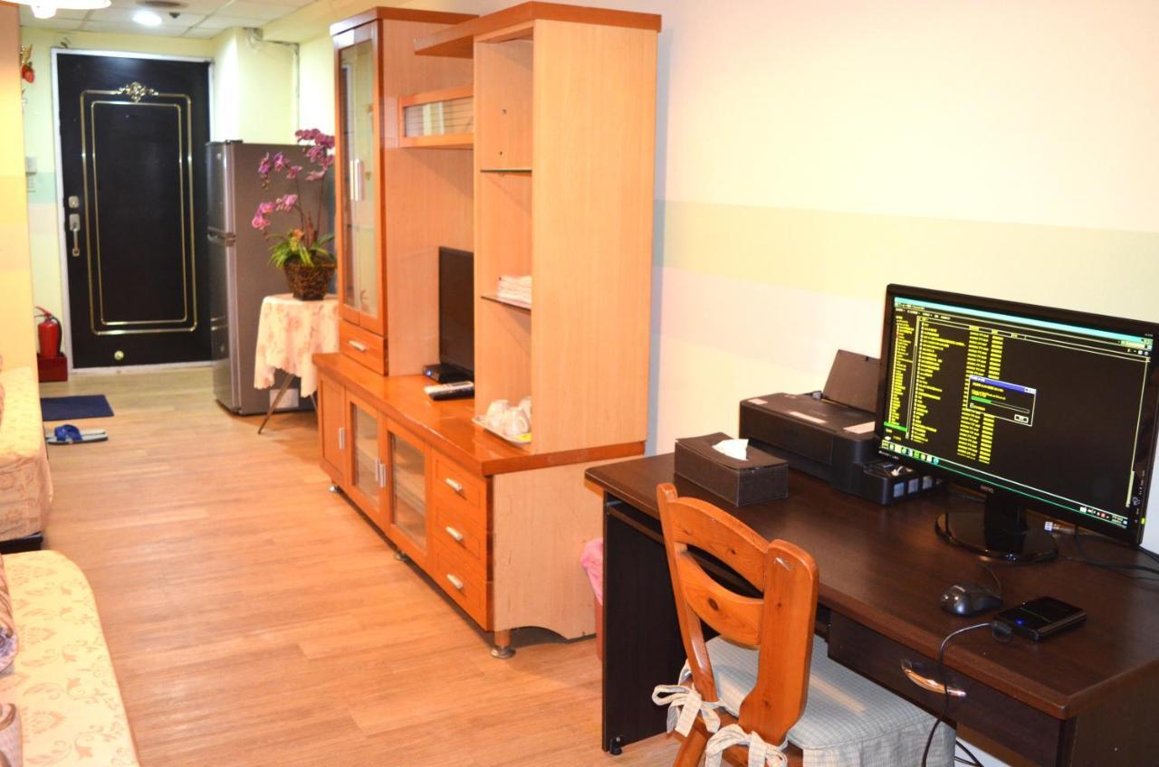 Holo Hostel Taipei Dış mekan fotoğraf