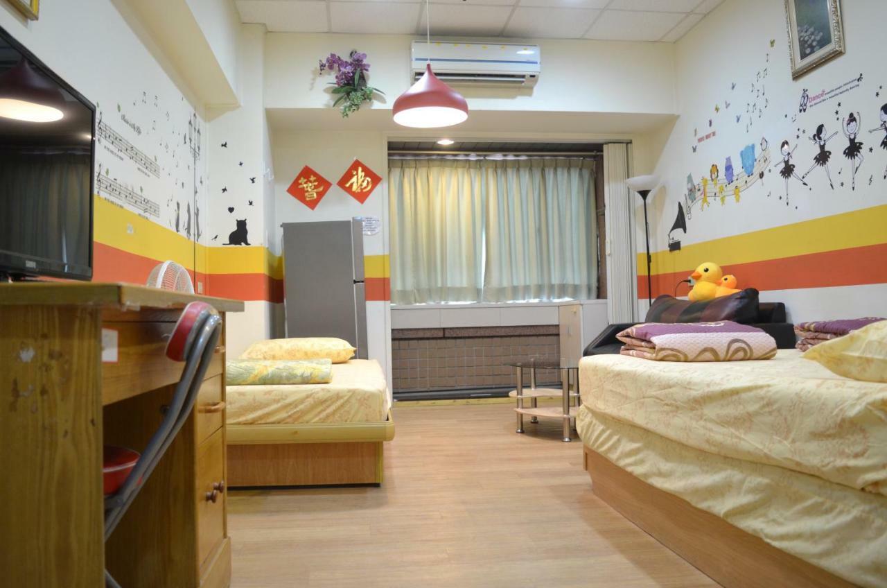 Holo Hostel Taipei Dış mekan fotoğraf