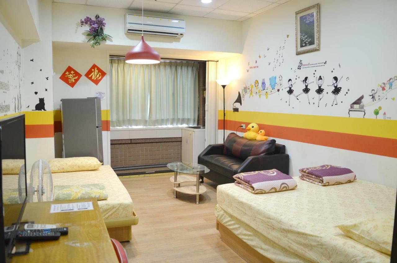 Holo Hostel Taipei Dış mekan fotoğraf