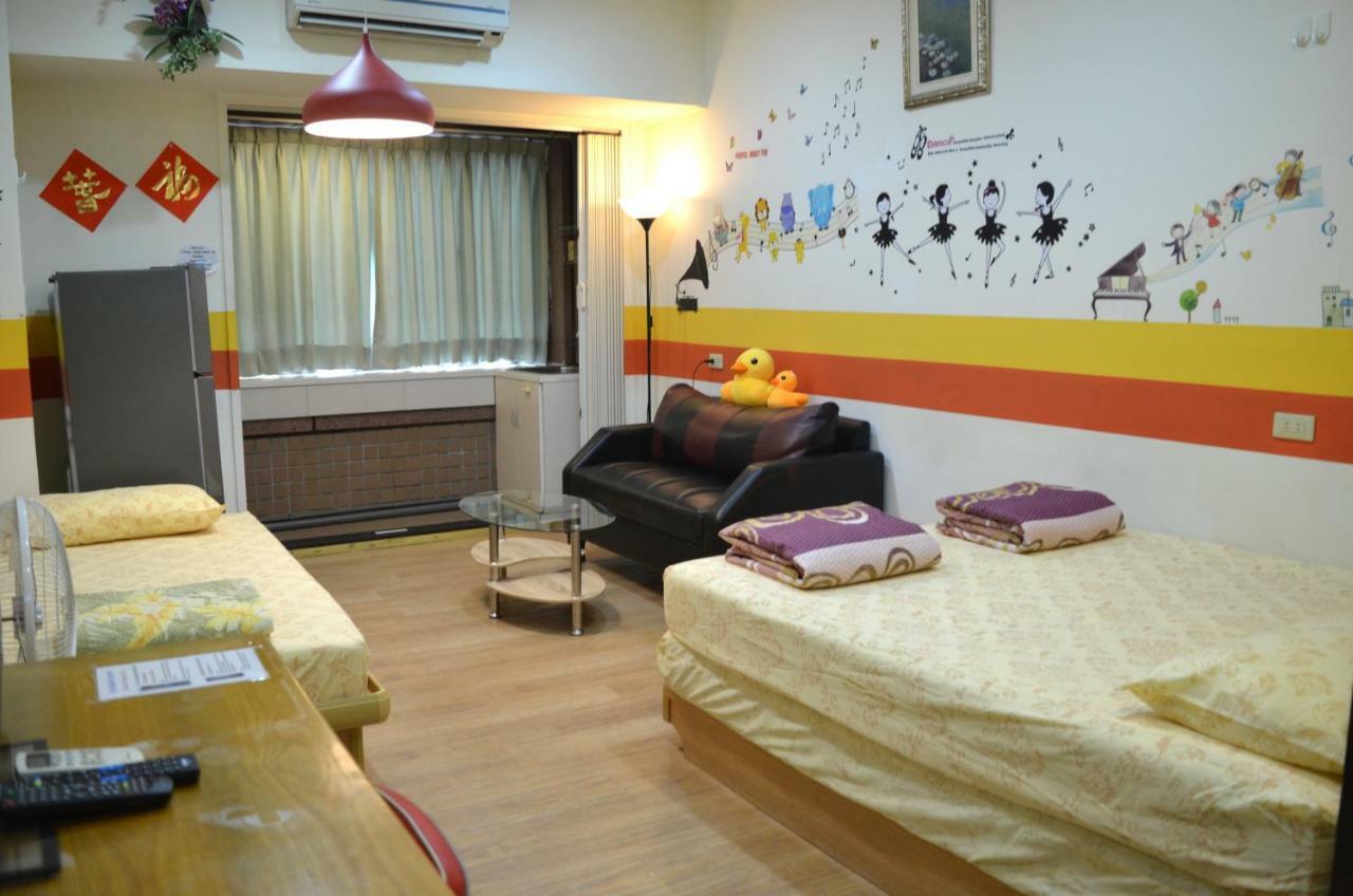 Holo Hostel Taipei Dış mekan fotoğraf