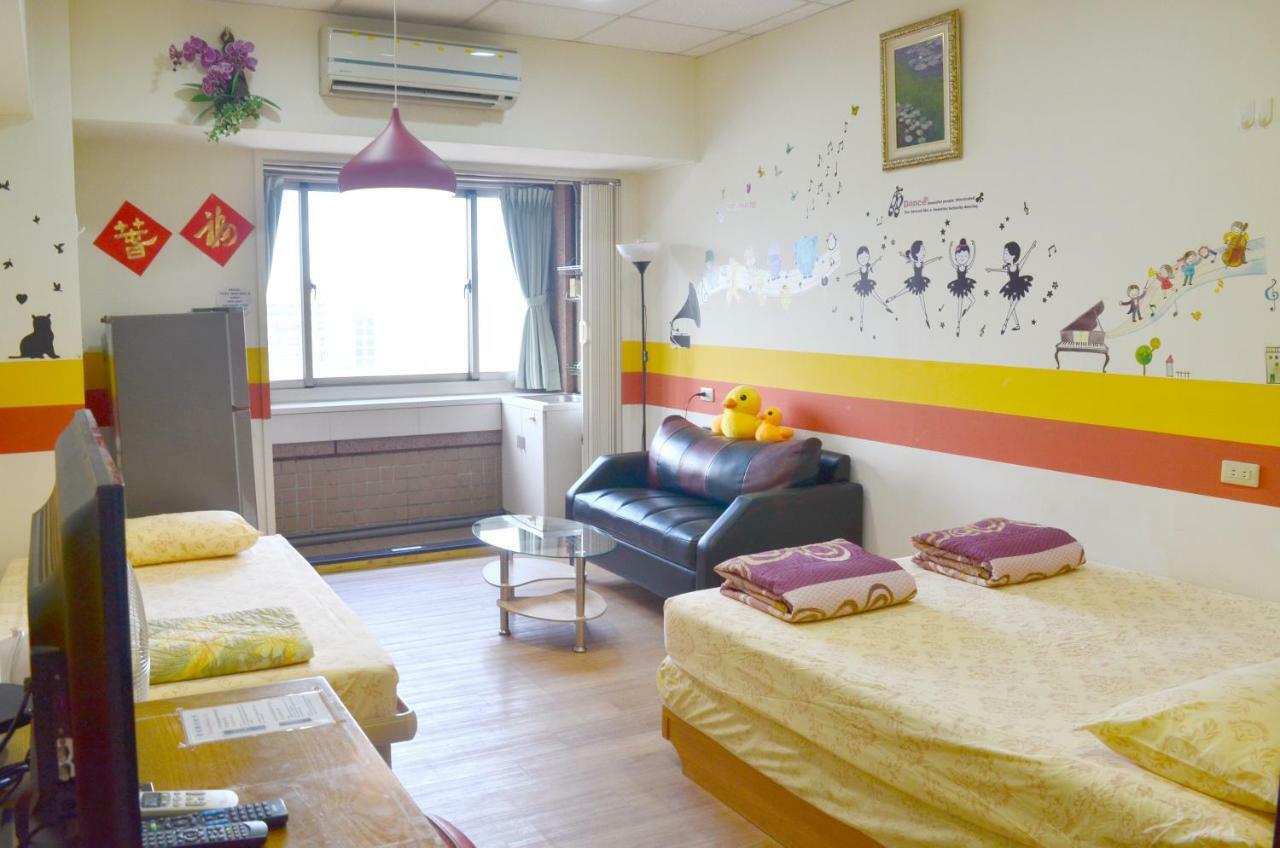 Holo Hostel Taipei Dış mekan fotoğraf